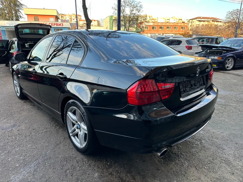 BMW 318 d, снимка 4 - Автомобили и джипове - 48295835