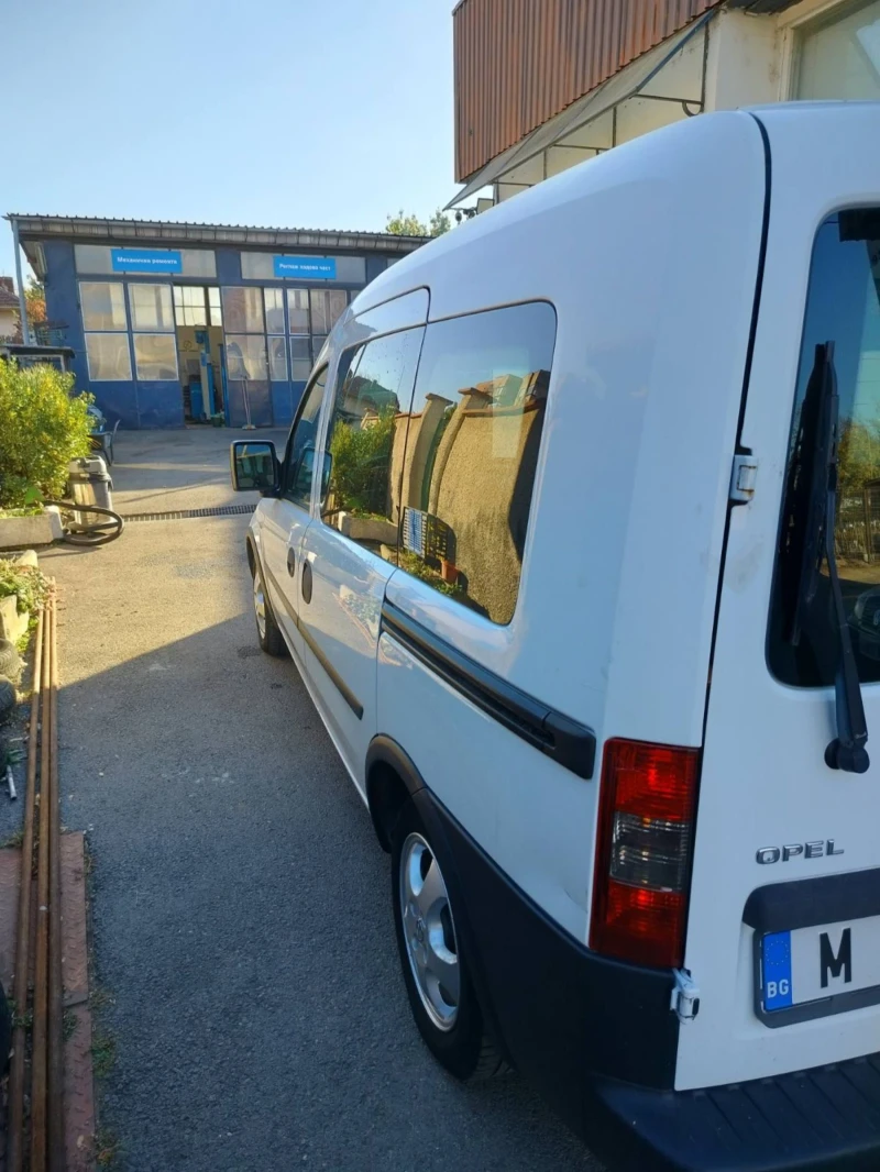 Opel Combo 1.3 cdti, снимка 8 - Автомобили и джипове - 48886746