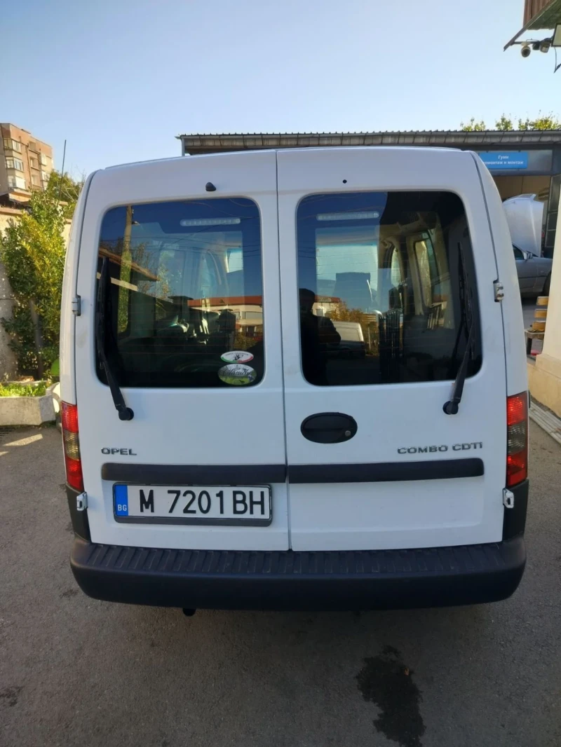 Opel Combo 1.3 cdti, снимка 4 - Автомобили и джипове - 48886746