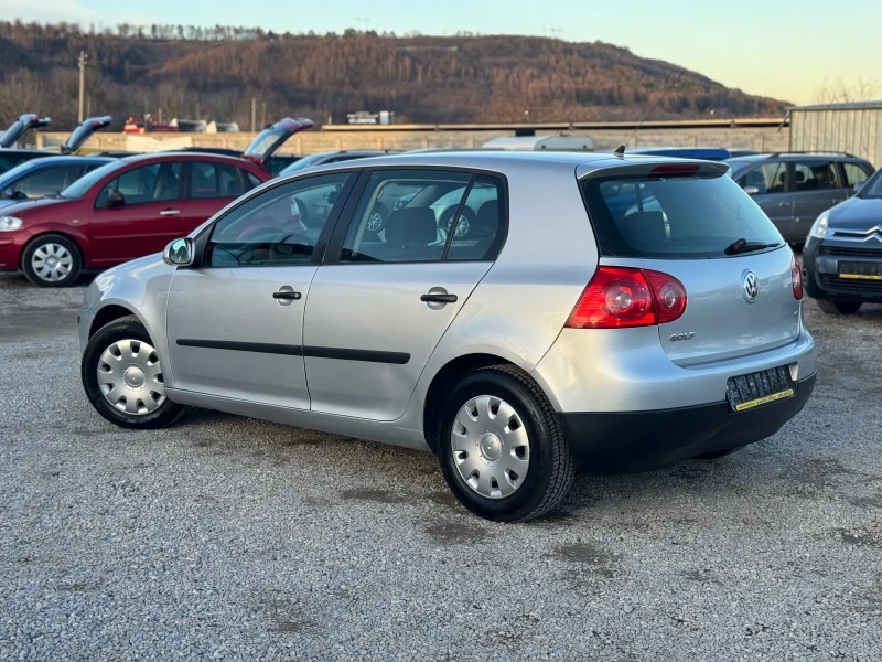 VW Golf 1.6i 102кс НАВИ , снимка 8 - Автомобили и джипове - 48888920