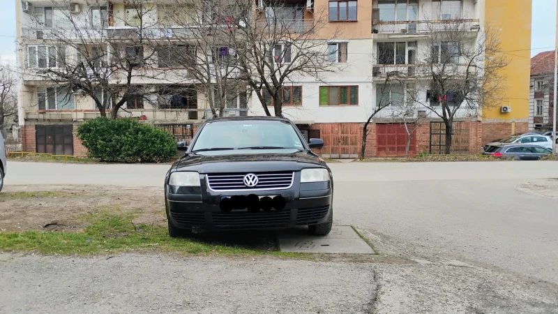 VW Passat, снимка 2 - Автомобили и джипове - 49438137