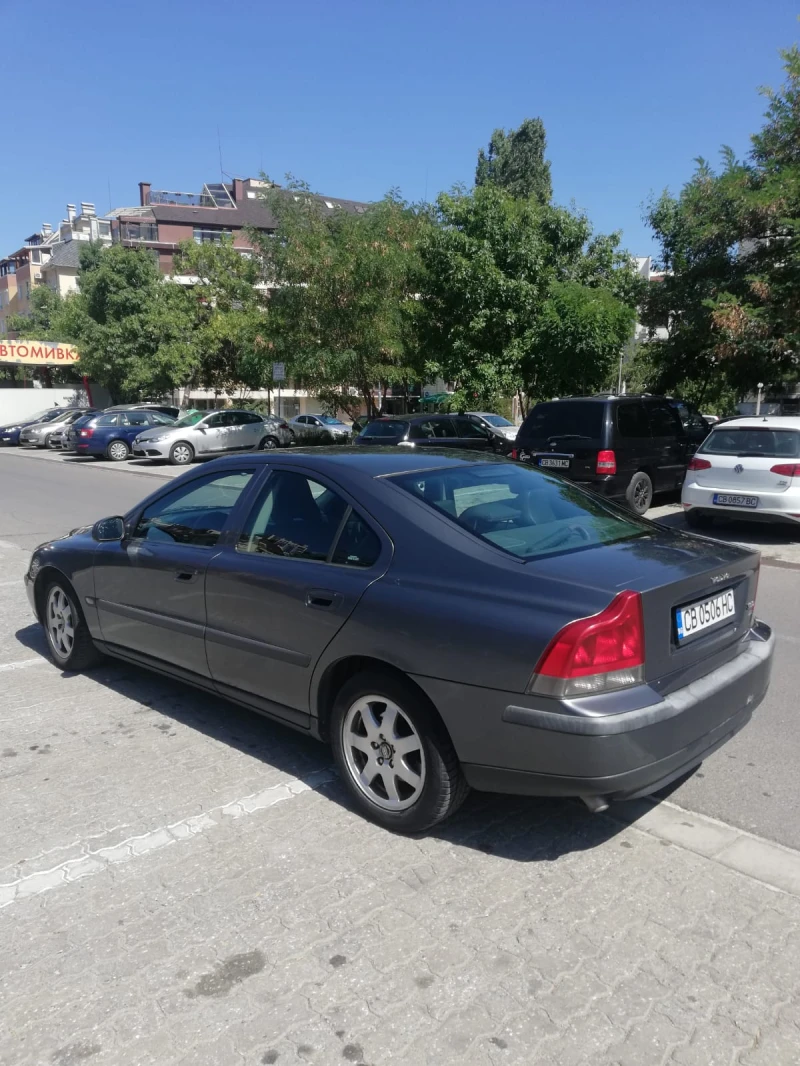 Volvo S60 D5, снимка 5 - Автомобили и джипове - 49513003