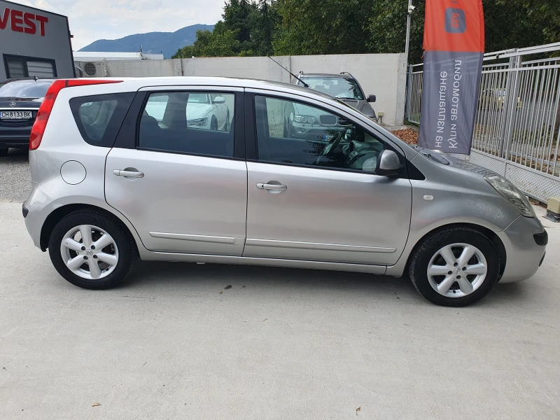Nissan Note 1.5/86кс, снимка 8 - Автомобили и джипове - 51276525