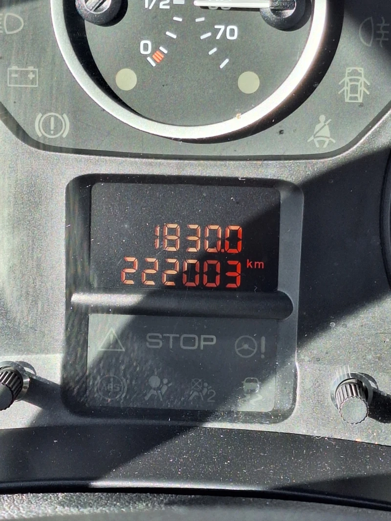 Peugeot Partner, снимка 11 - Автомобили и джипове - 51855389