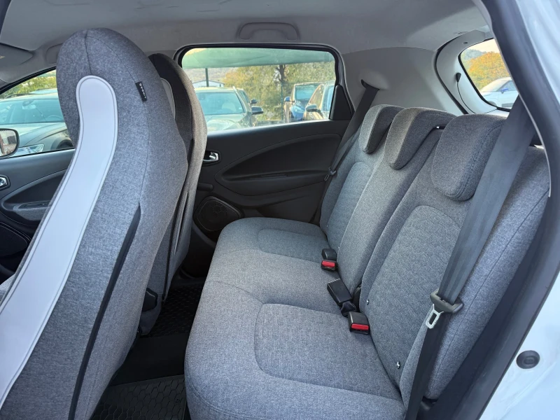 Renault Zoe 52kW Long Range, снимка 8 - Автомобили и джипове - 52086224
