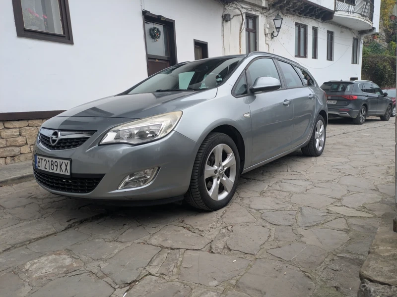 Opel Astra, снимка 3 - Автомобили и джипове - 52453927