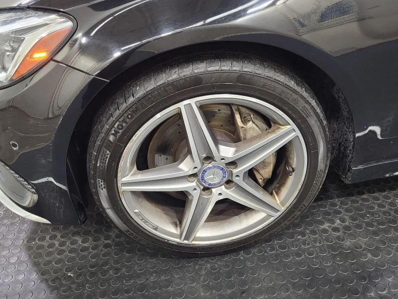 Mercedes-Benz C 300 * 4MATIC* AMG* PANO* CARFAX* , снимка 14 - Автомобили и джипове - 52737601