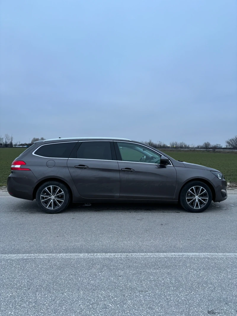 Peugeot 308 Allure, снимка 6 - Автомобили и джипове - 53470018