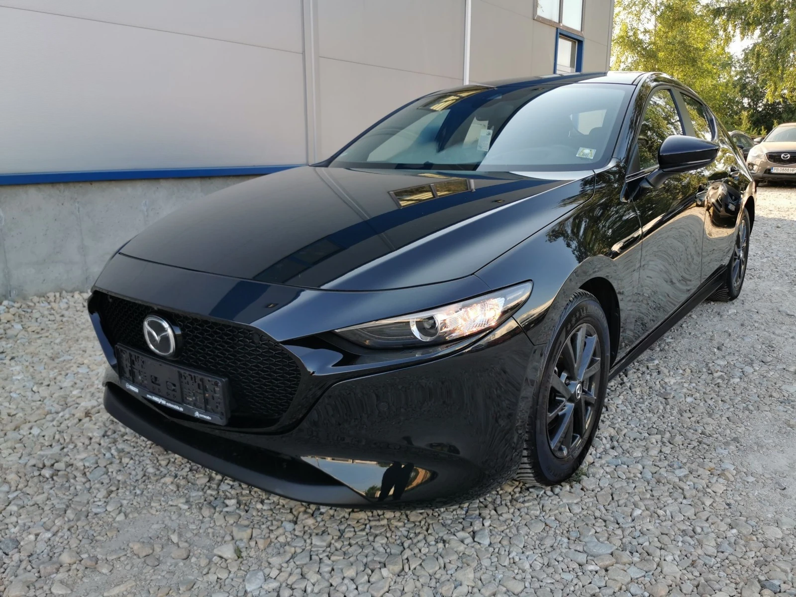 Mazda 3 Skyactiv-G 2.0i M Hybrid, снимка 1