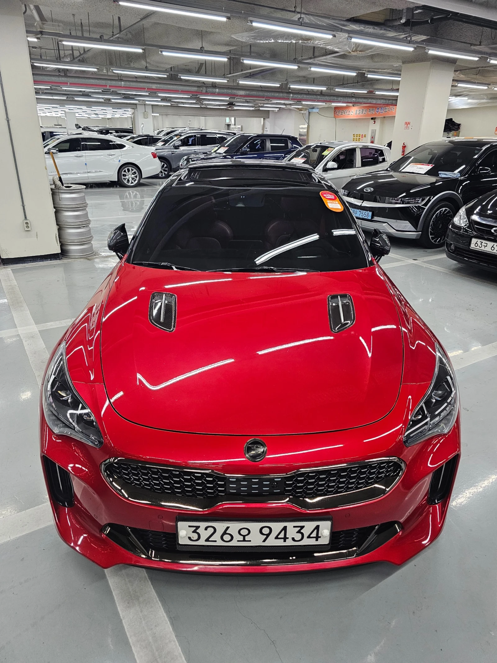 Kia Stinger 3.3i 4WD, обдухване, Head up, Гаранционни условия. - изображение 2