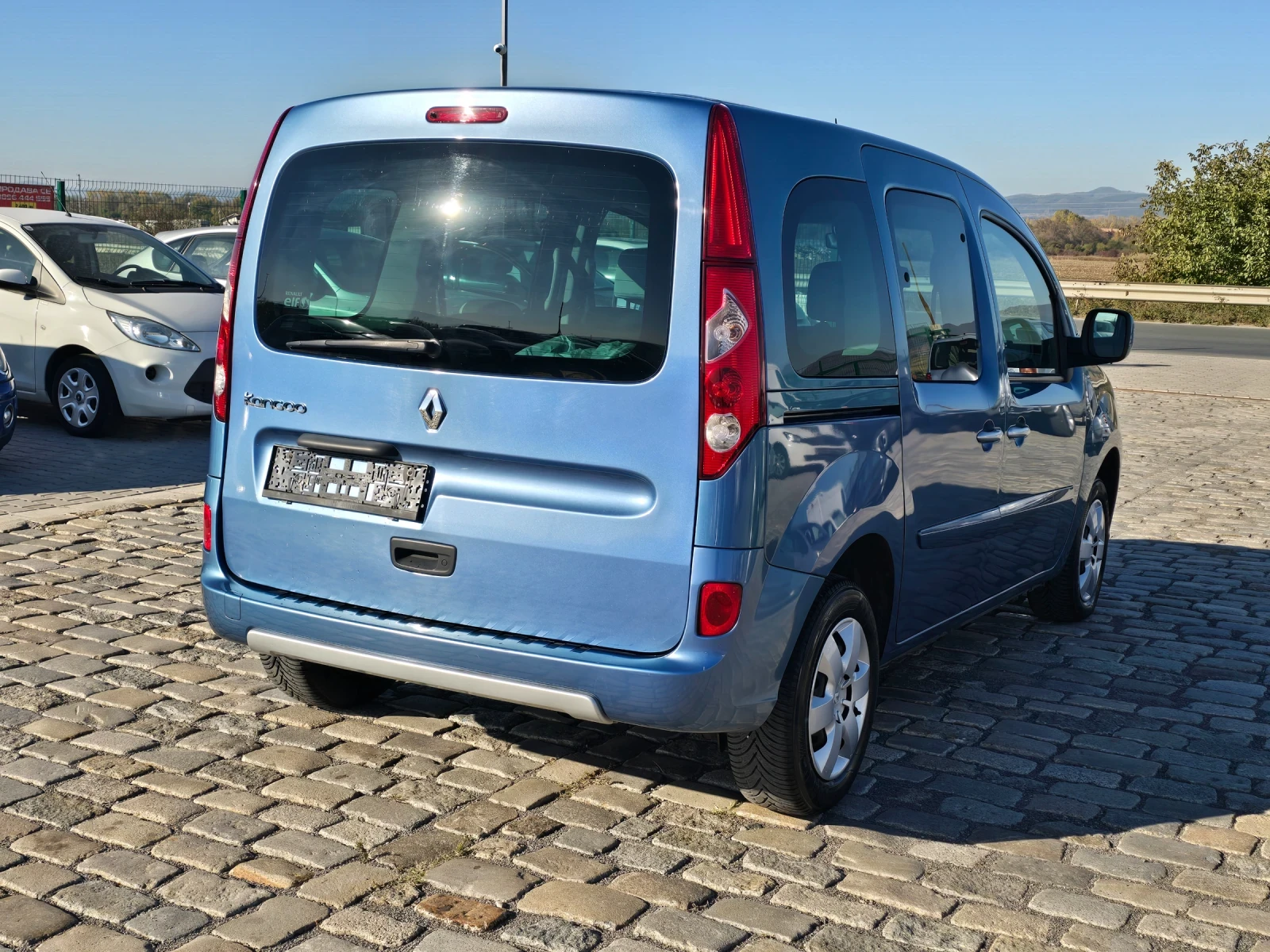 Renault Kangoo 1.5DCi 90кс 5МЕСТА 164000 км - изображение 8