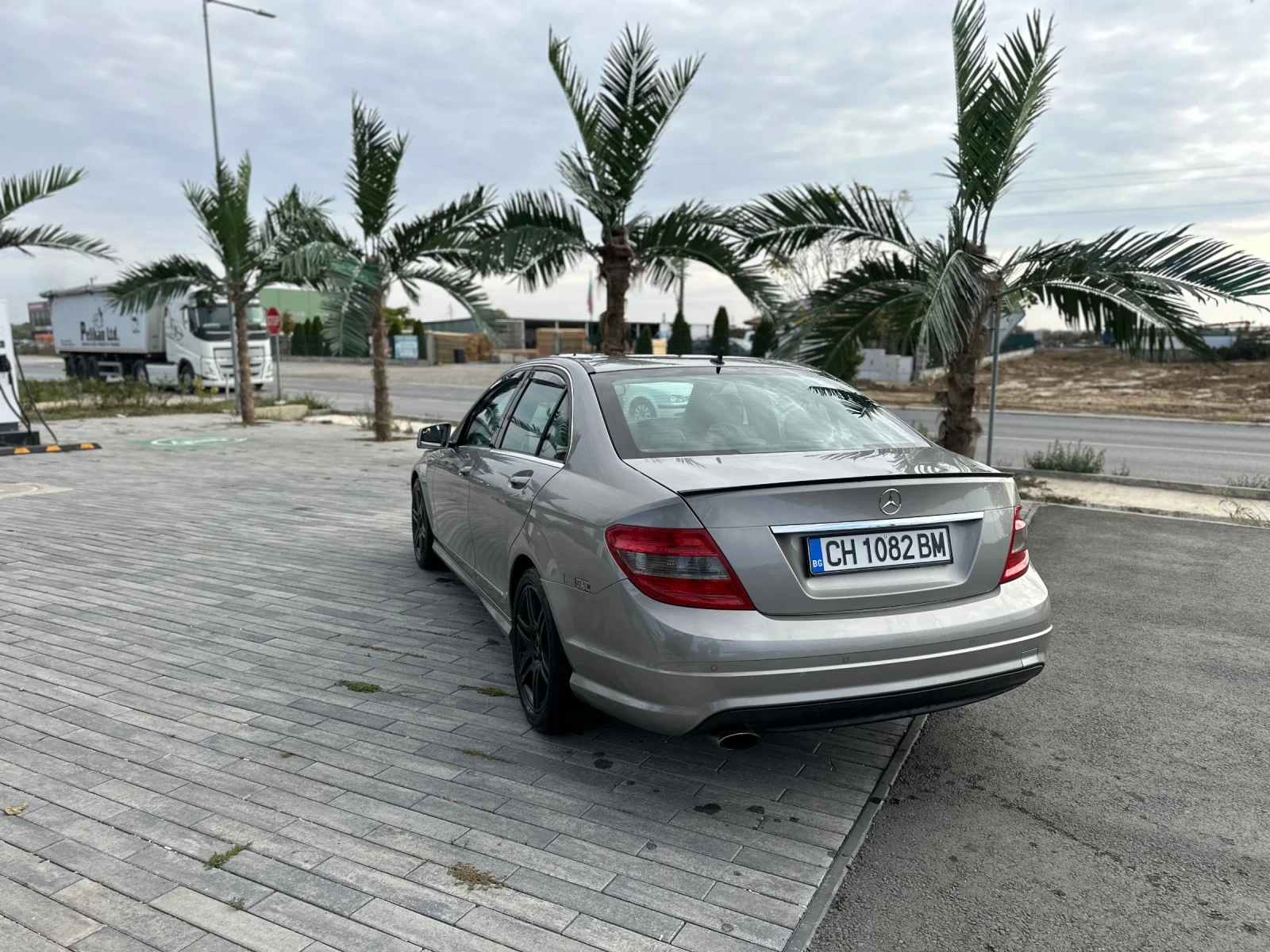 Mercedes-Benz C 220  - изображение 3