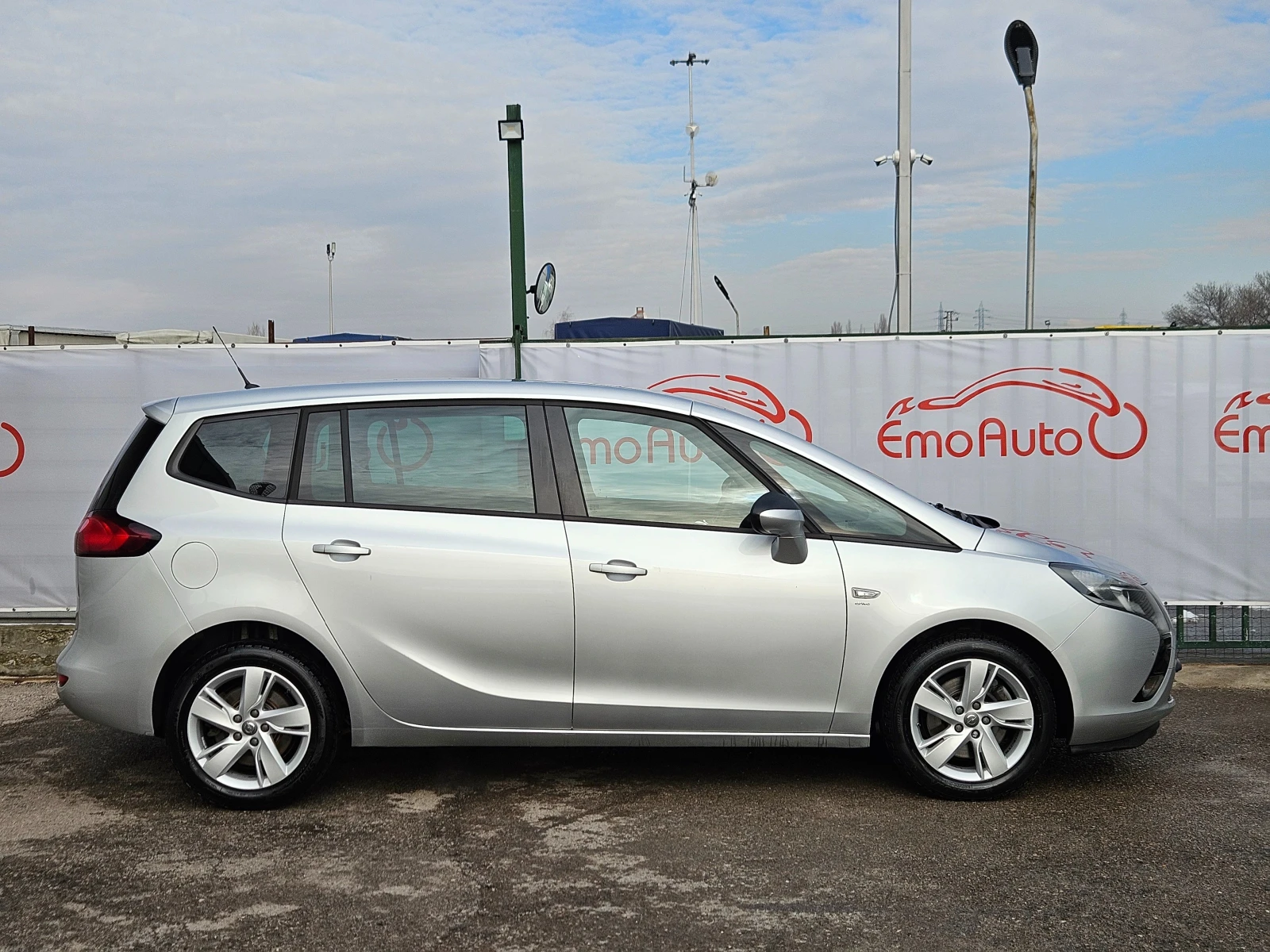 Opel Zafira 1.4i-GPL/140k.c/6ск/ACC/БЛУТУТ/EURO 6B/ТОП - изображение 2