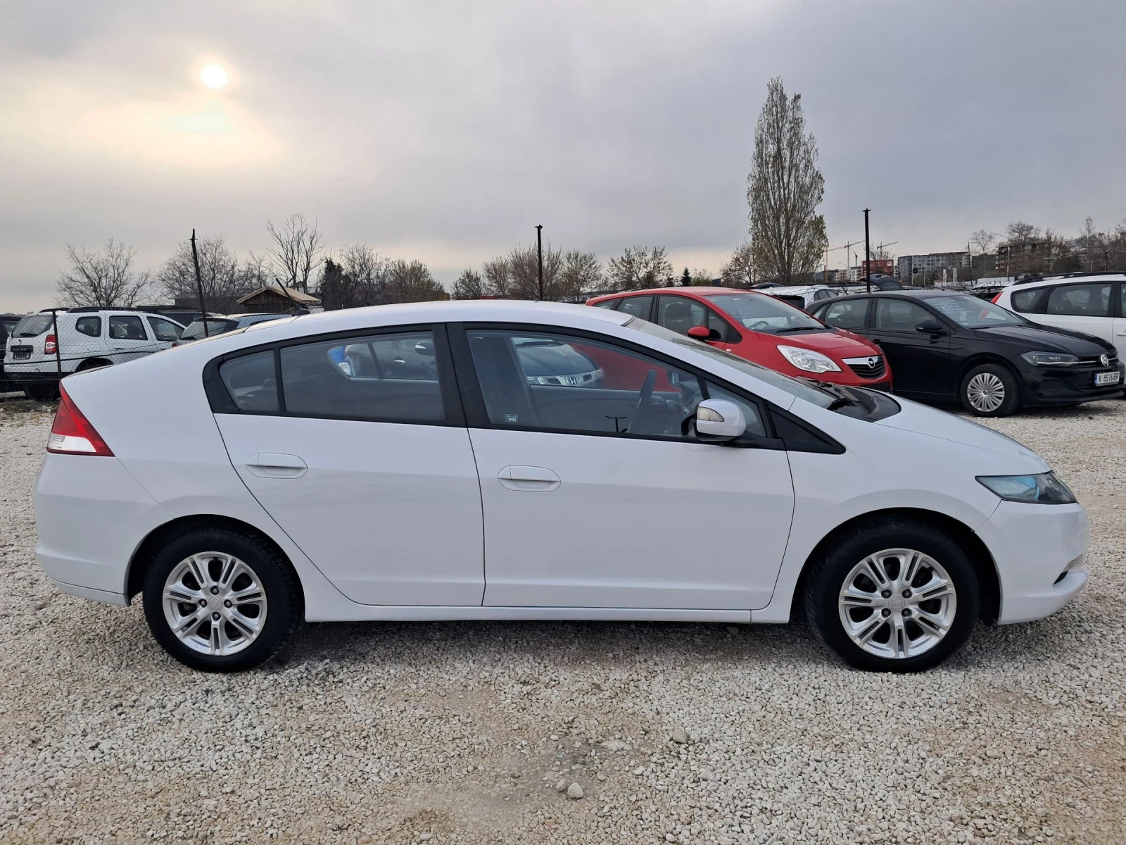 Honda Insight 1.3ХИБРИД, Италия  - изображение 7