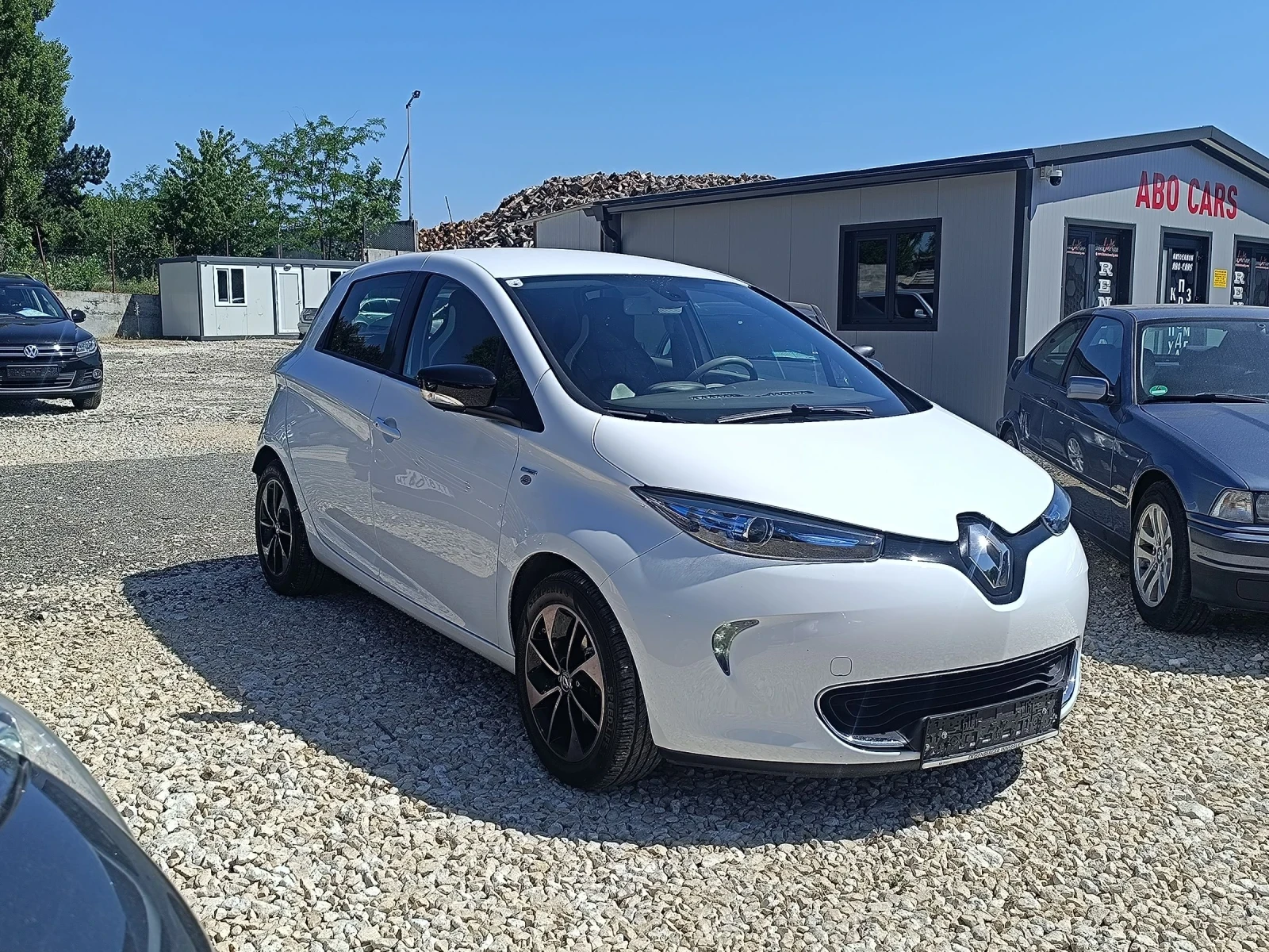 Renault Zoe 36к км - изображение 3