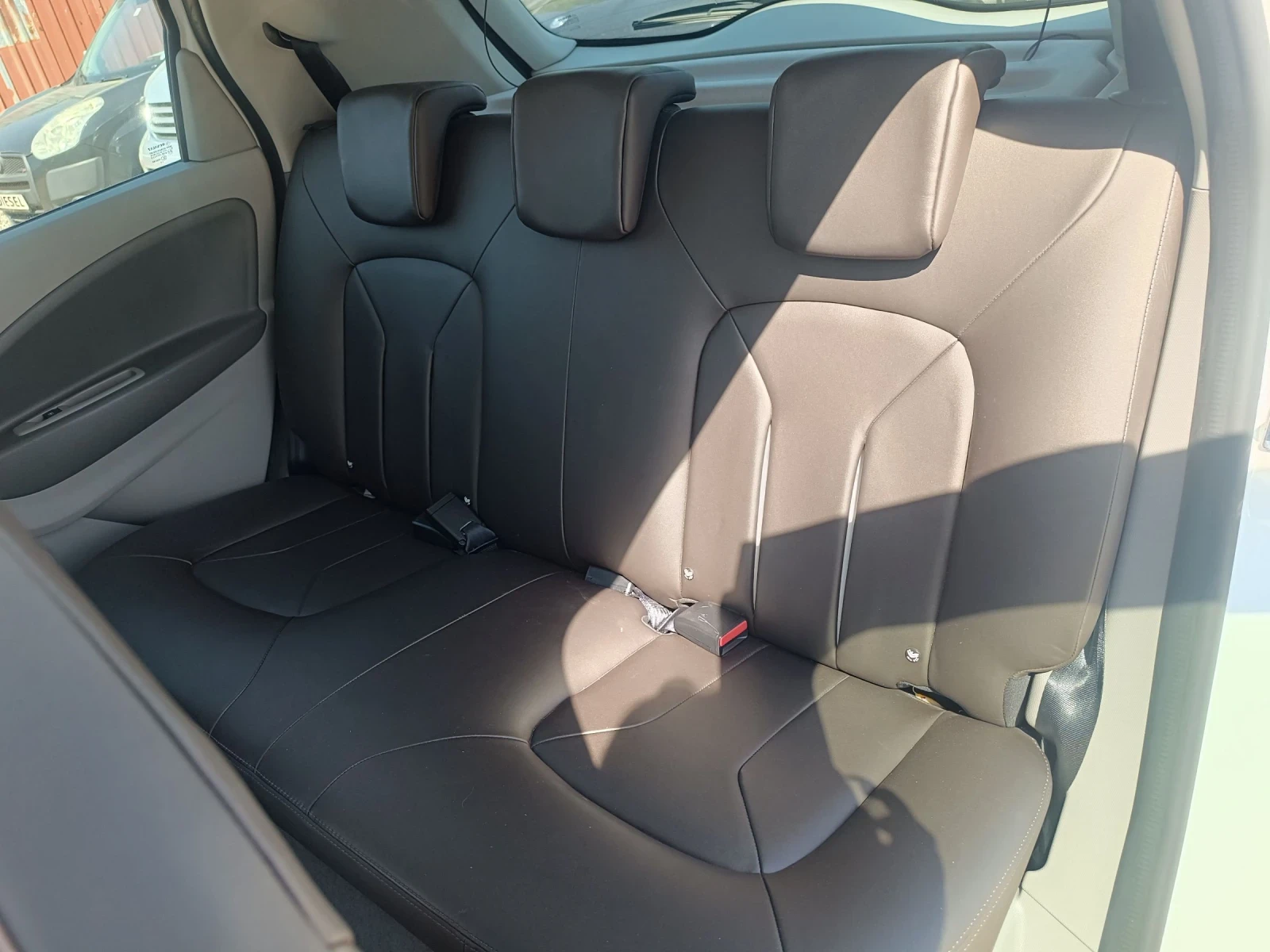 Renault Zoe 36к км - изображение 10
