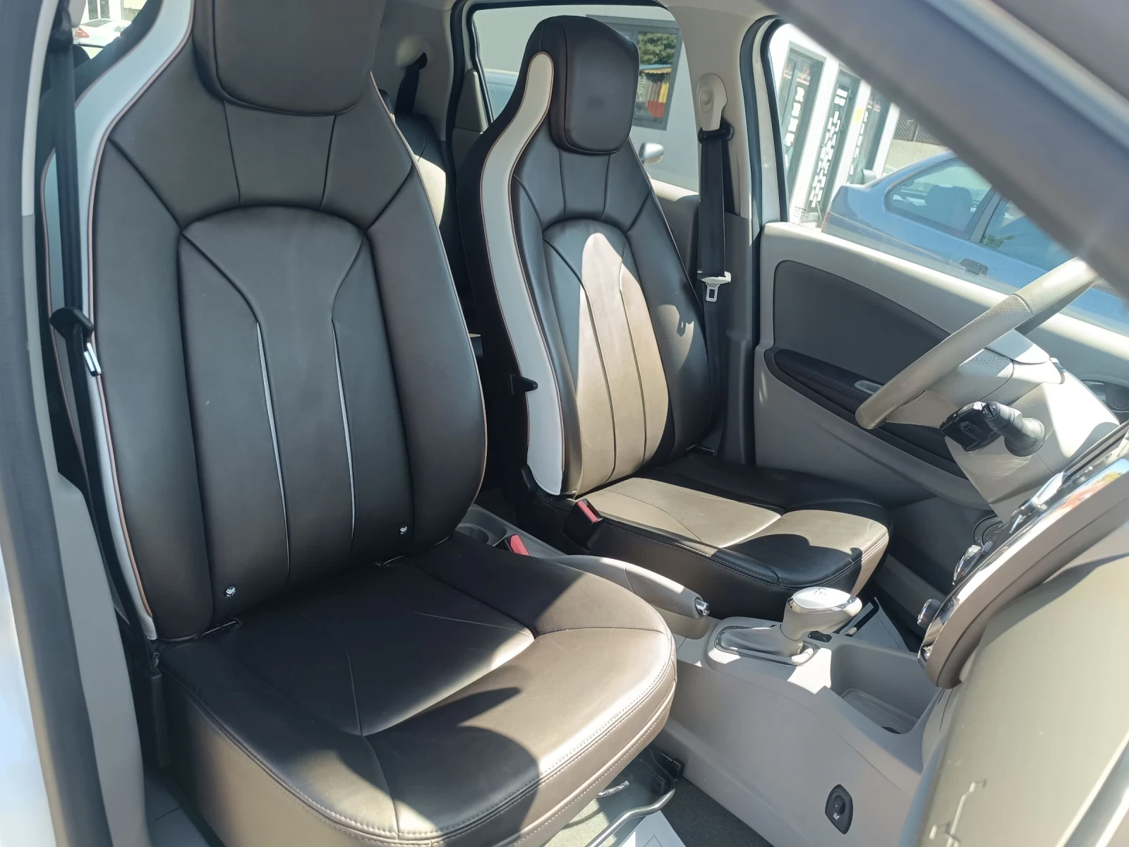 Renault Zoe 36к км - изображение 9