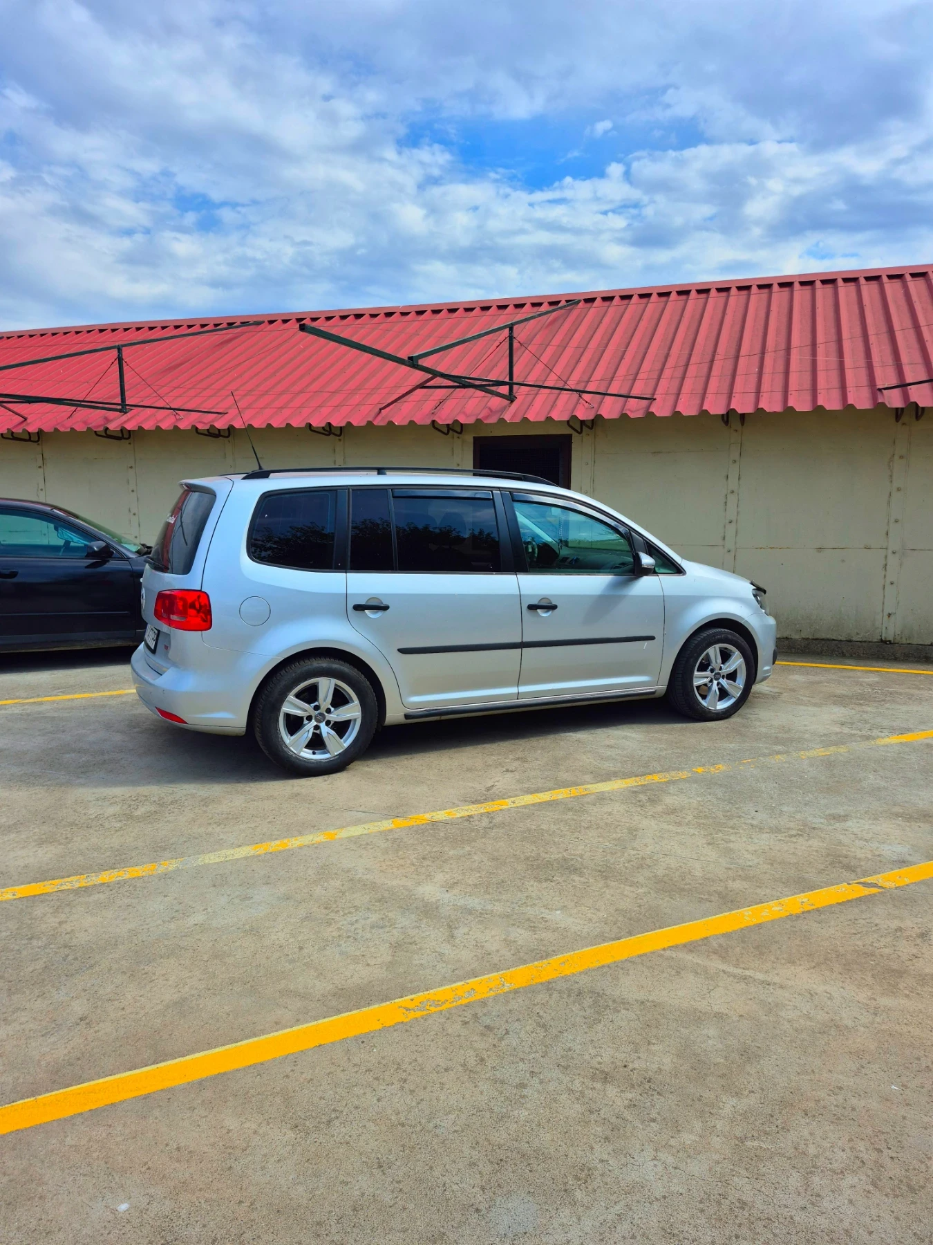 VW Touran 1.6 dsg - изображение 6