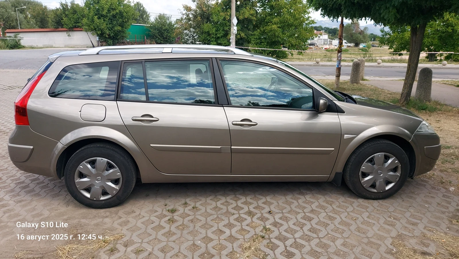 Renault Megane 1.5 диэел фейслифт като нова - изображение 9
