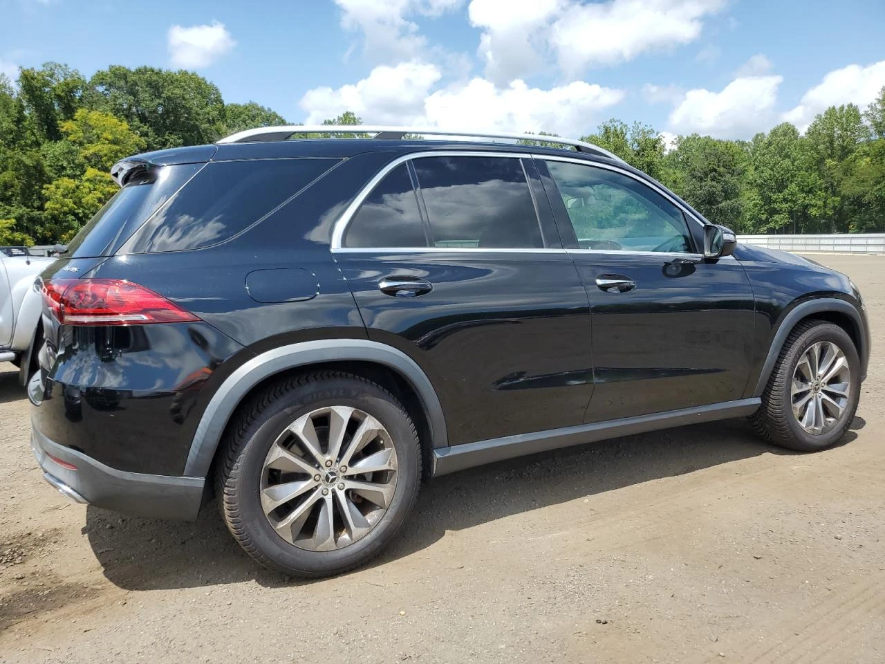 Mercedes-Benz GLE 450 4MATIC/BURMESTER/ПОДГРЕВ/ВИДЕО НА МОТОРА - изображение 4
