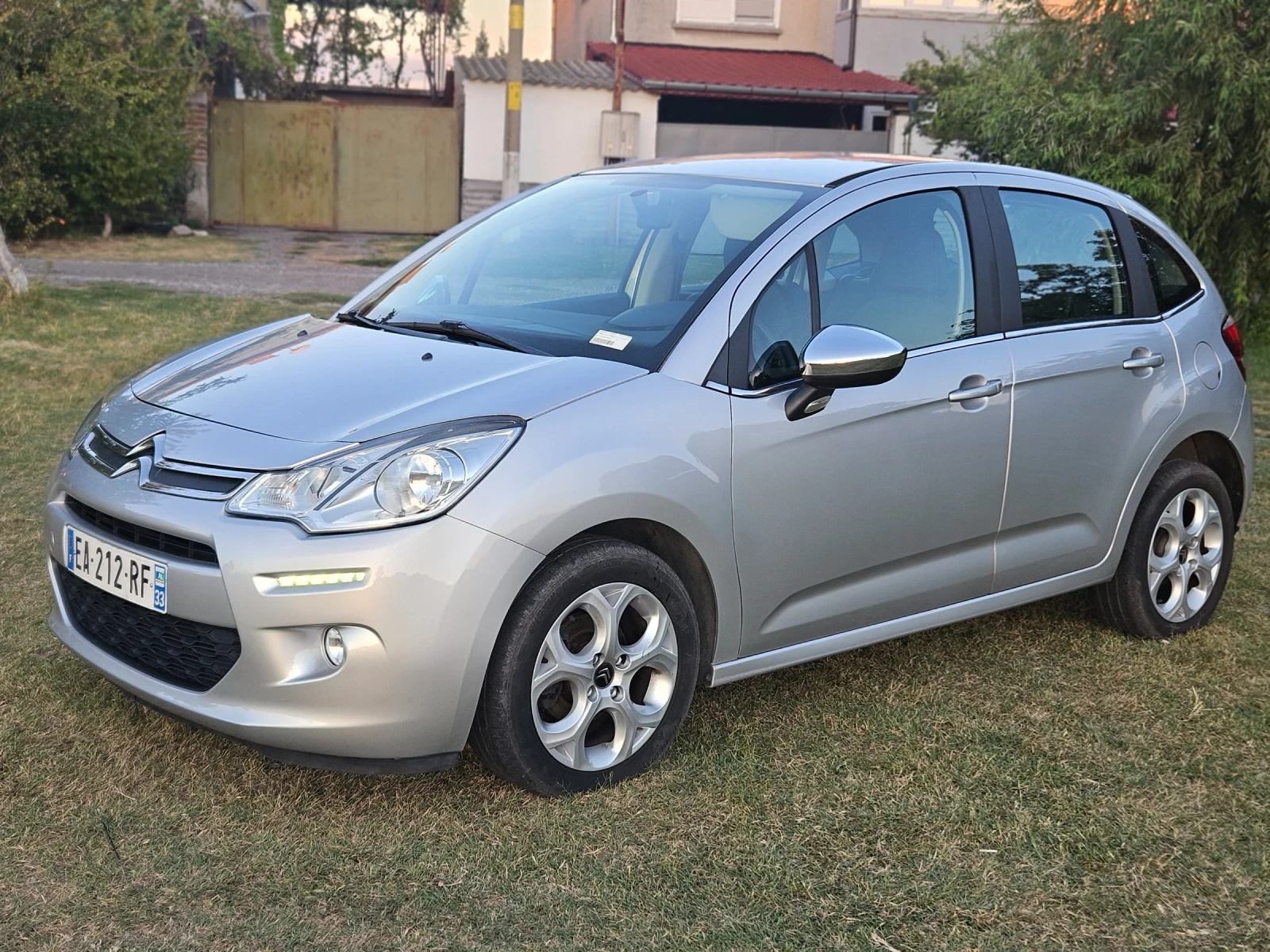 Citroen C3 1.6 BLUE HDI, снимка 5 - Автомобили и джипове - 53334898