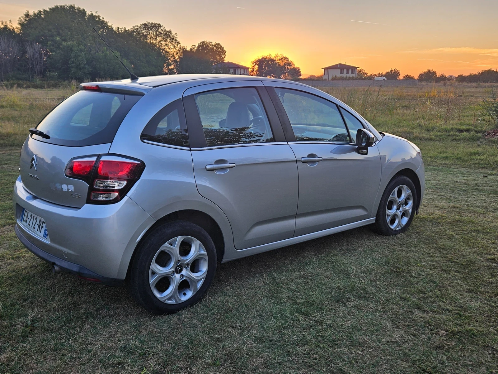 Citroen C3 1.6 BLUE HDI, снимка 8 - Автомобили и джипове - 53334898