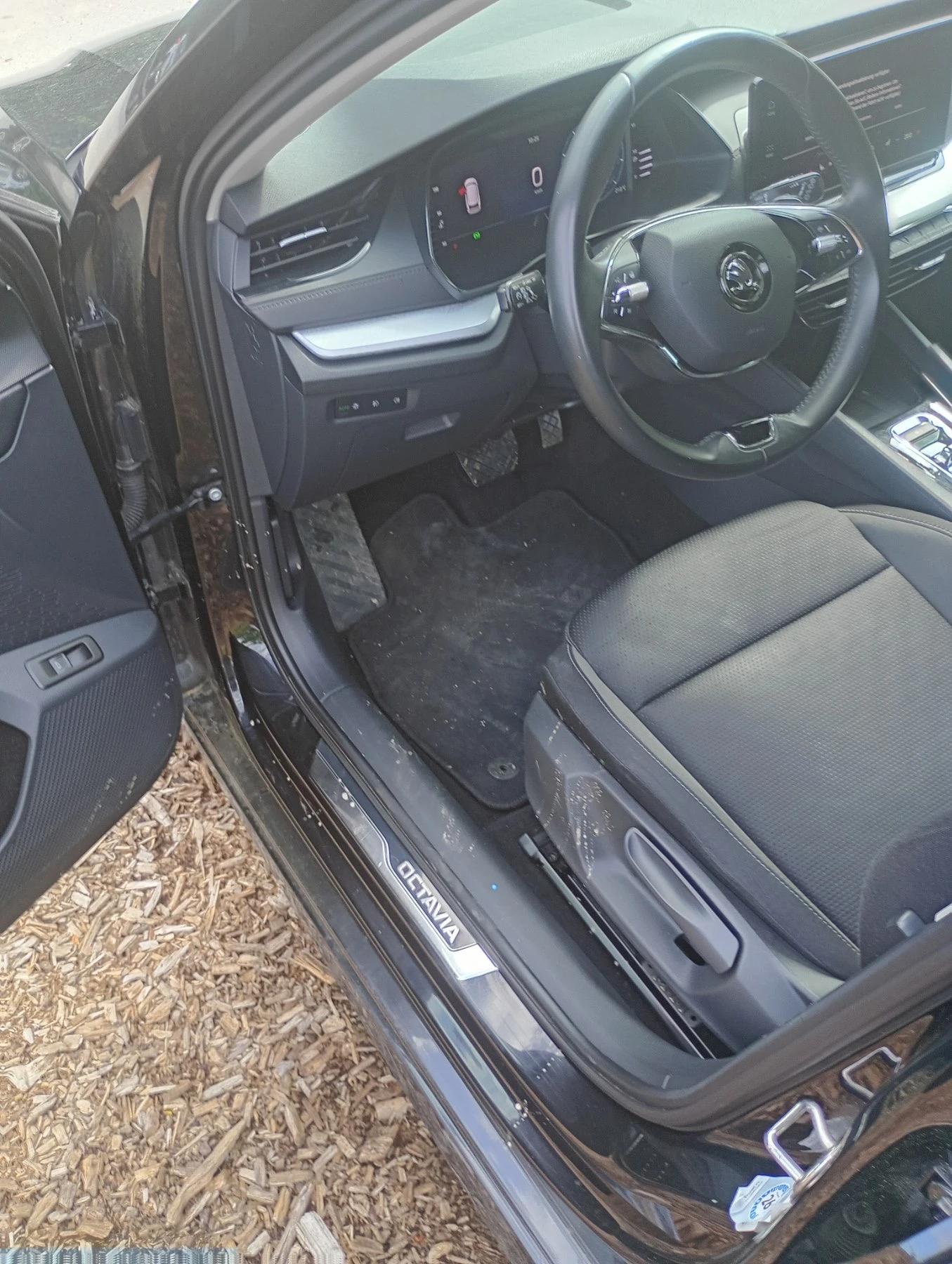 Skoda Octavia 2.0 TDI/150 PS/MATRIX/PDC/ACC | Mobile.bg � ����������� 12
