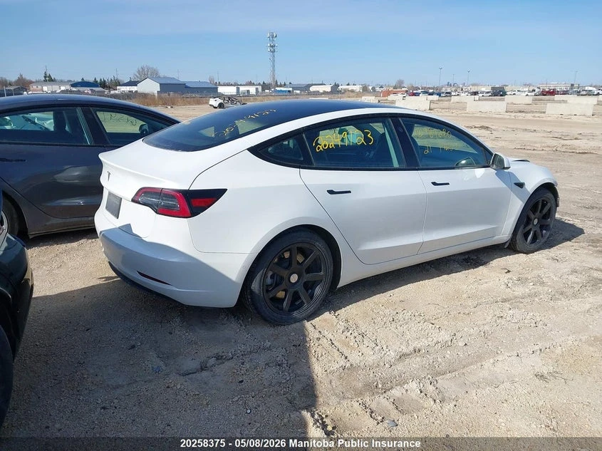 Tesla Model 3 Facelift LFP Термопомпа, снимка 5 - Автомобили и джипове - 54965040