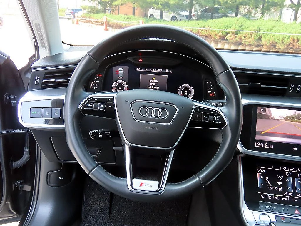 Audi A6 2020* 360* ОБДУХ* ДИСТРОНИК* КРАЙНА ЦЕНА, снимка 5 - Автомобили и джипове - 54975383