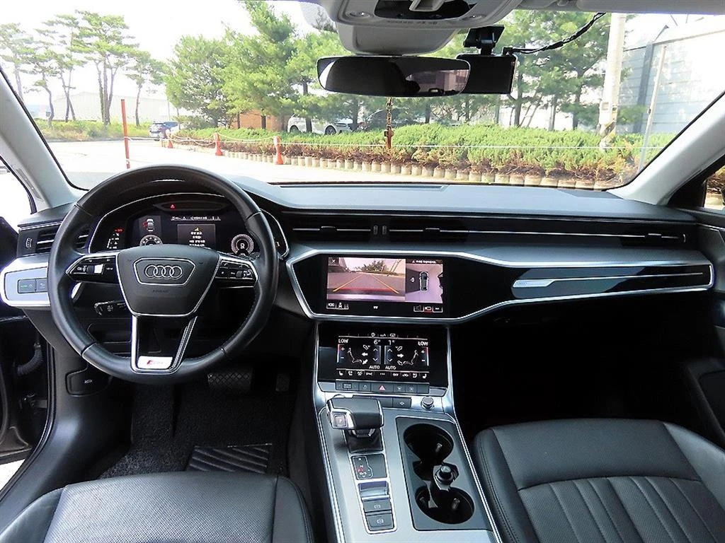 Audi A6 2020* 360* ОБДУХ* ДИСТРОНИК* КРАЙНА ЦЕНА, снимка 6 - Автомобили и джипове - 54975383