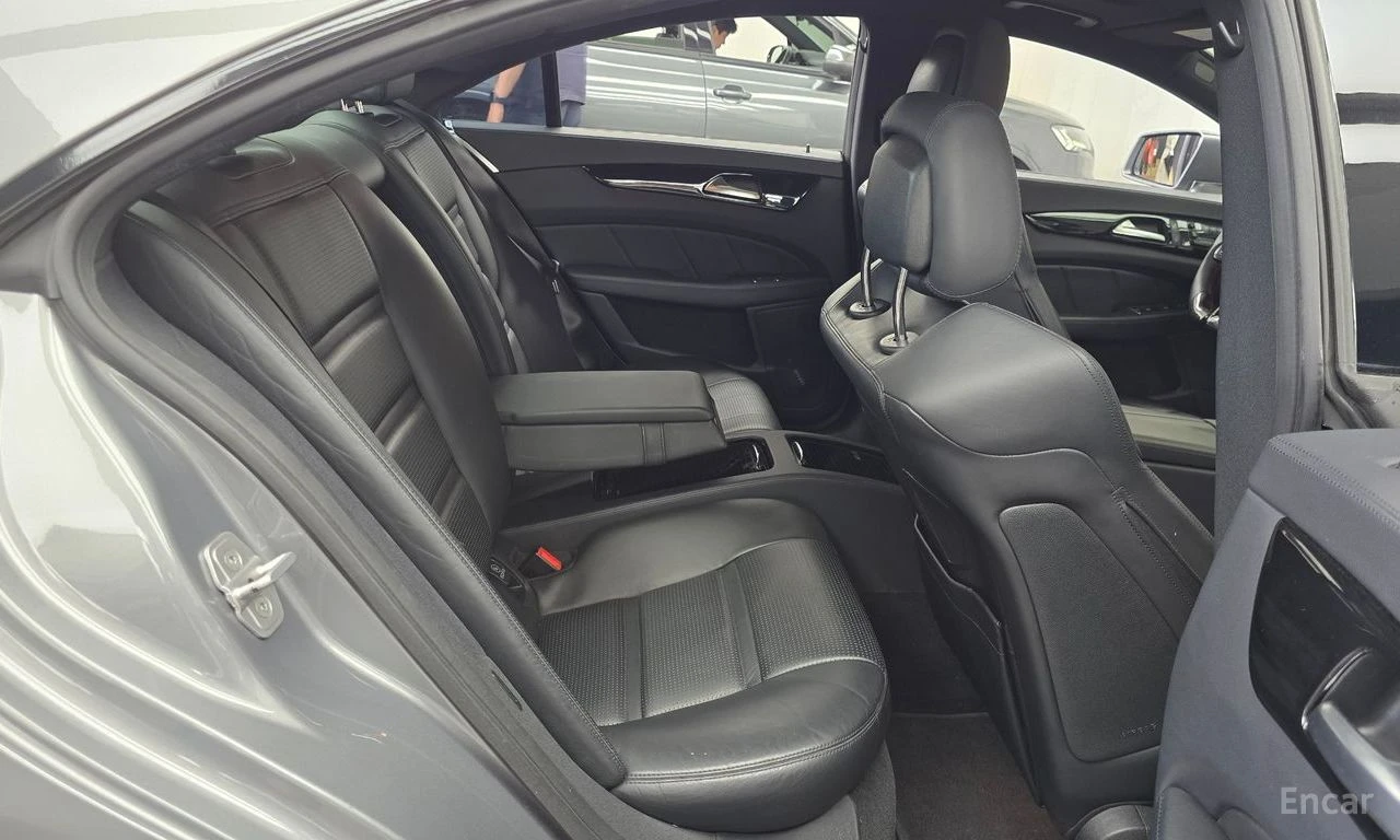 Mercedes-Benz CLS 63 AMG PERFORMANCE* PACAGE* ���������* �����* HARMON* KAR | Mobile.bg � ����������� 15