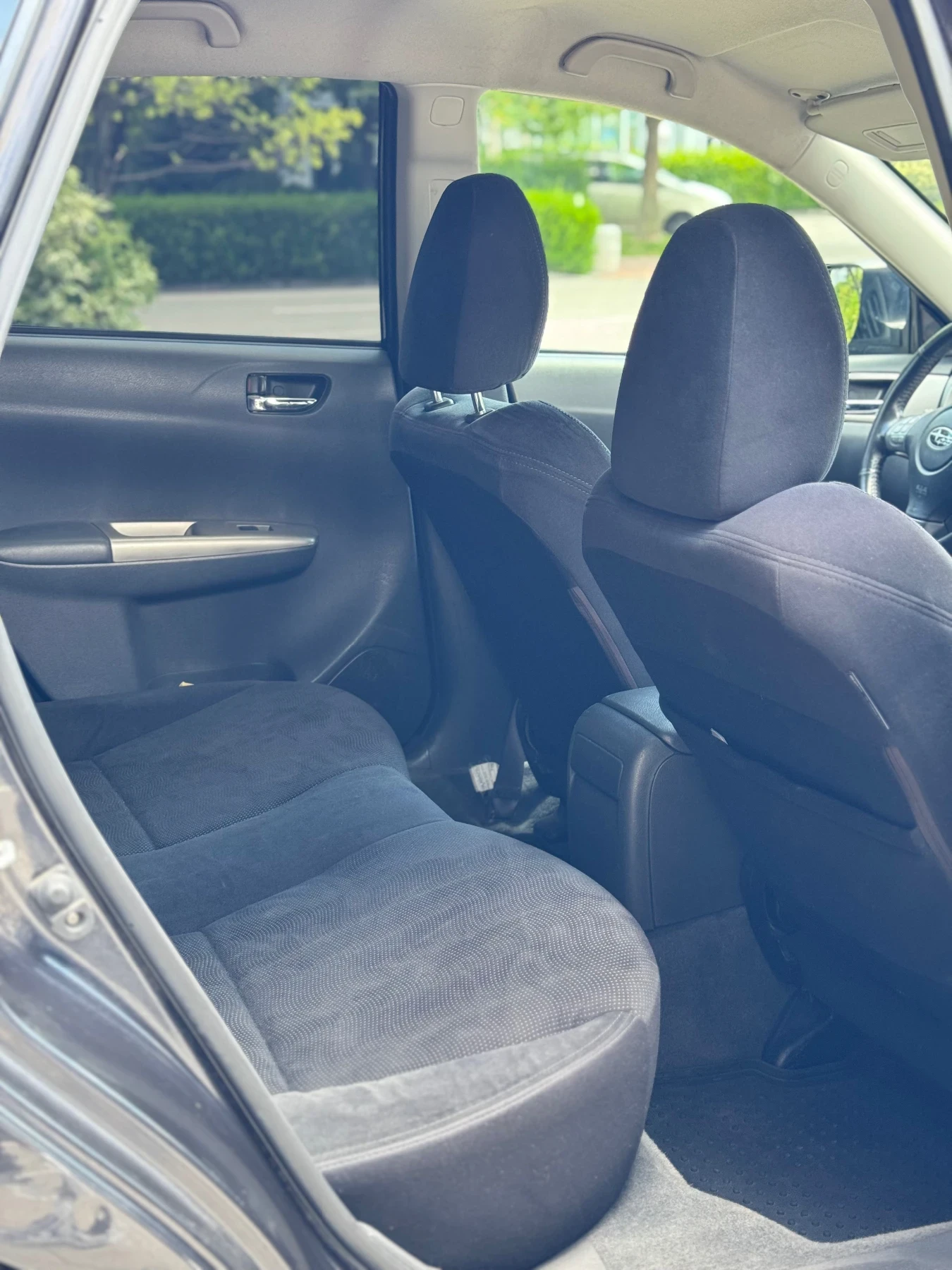 Subaru Impreza 1.5i AWD 5 скорости, снимка 12 - Автомобили и джипове - 55413852