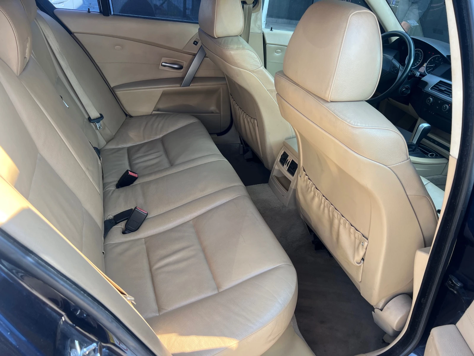 BMW 520, снимка 11 - Автомобили и джипове - 55582731