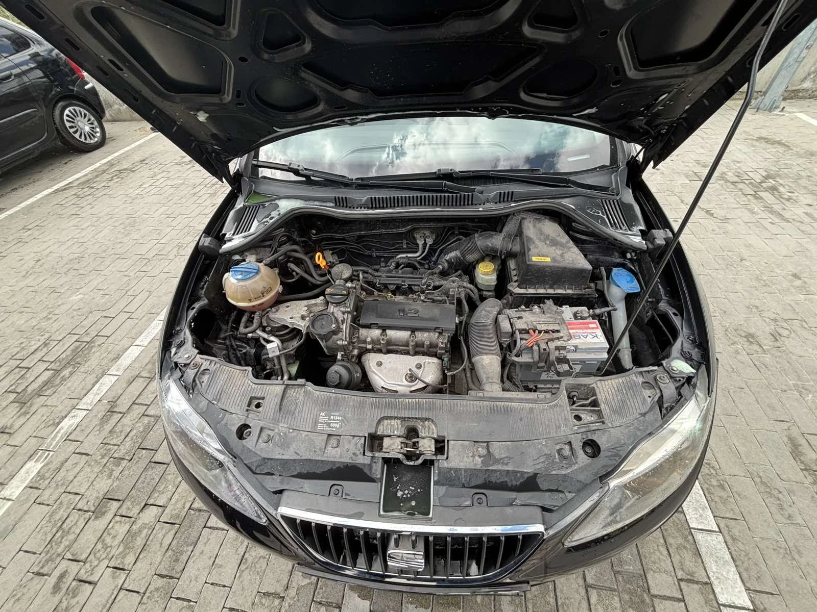 Seat Ibiza, снимка 4 - Автомобили и джипове - 55658112