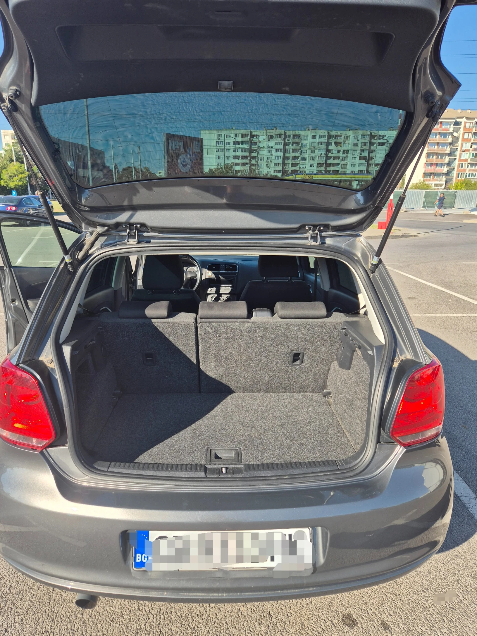 VW Polo 1.4, снимка 7 - Автомобили и джипове - 55997978