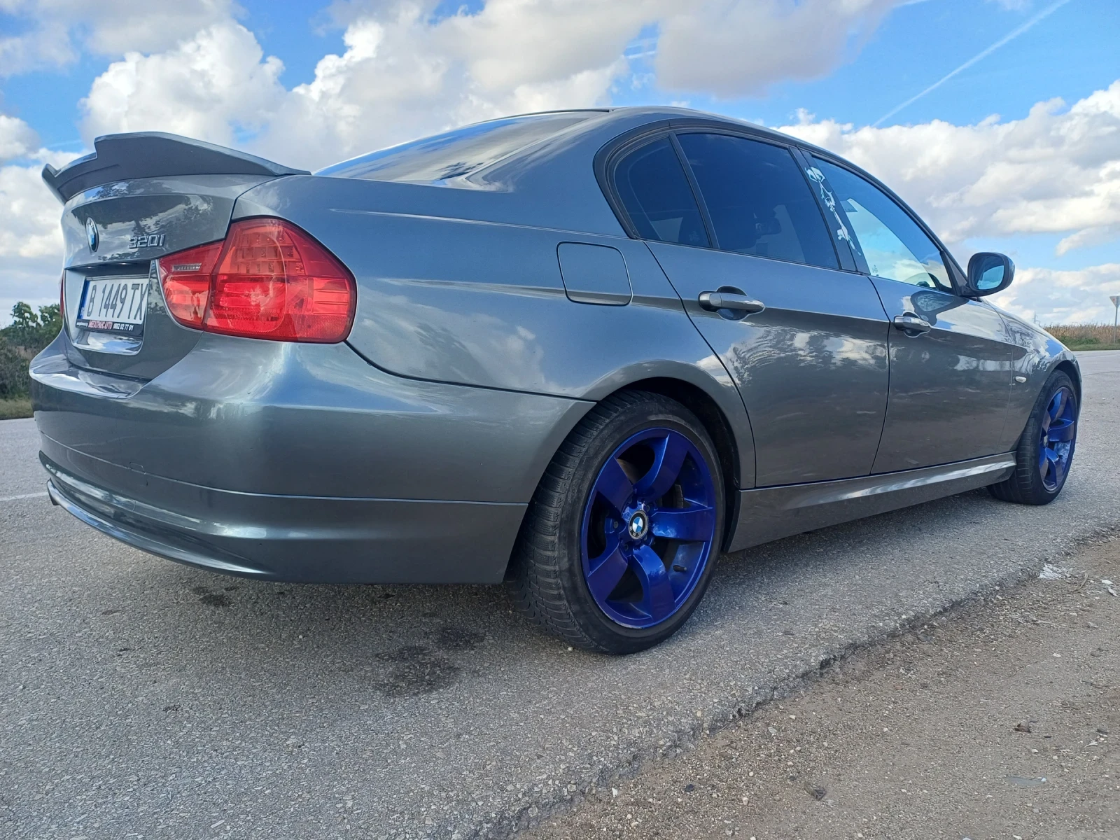 BMW 320 Е90 FASE 6 skorosti, снимка 5 - Автомобили и джипове - 56335912