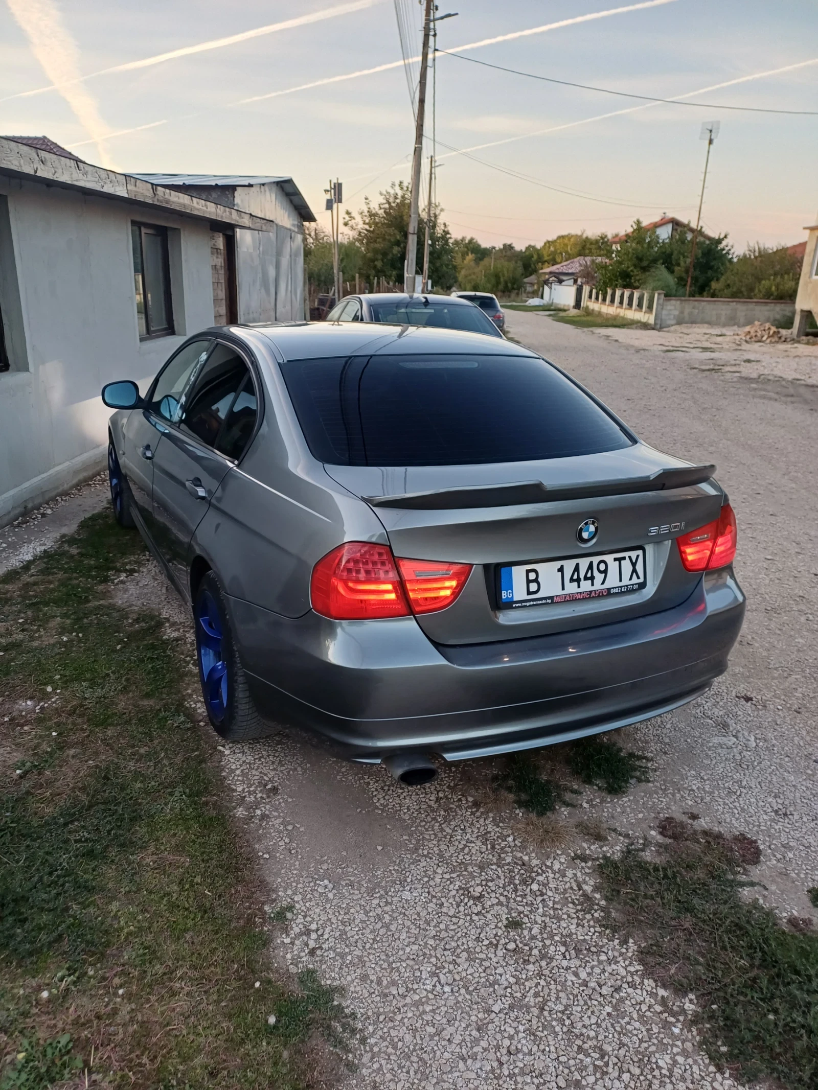 BMW 320 Е90 FASE 6 skorosti, снимка 8 - Автомобили и джипове - 56335912