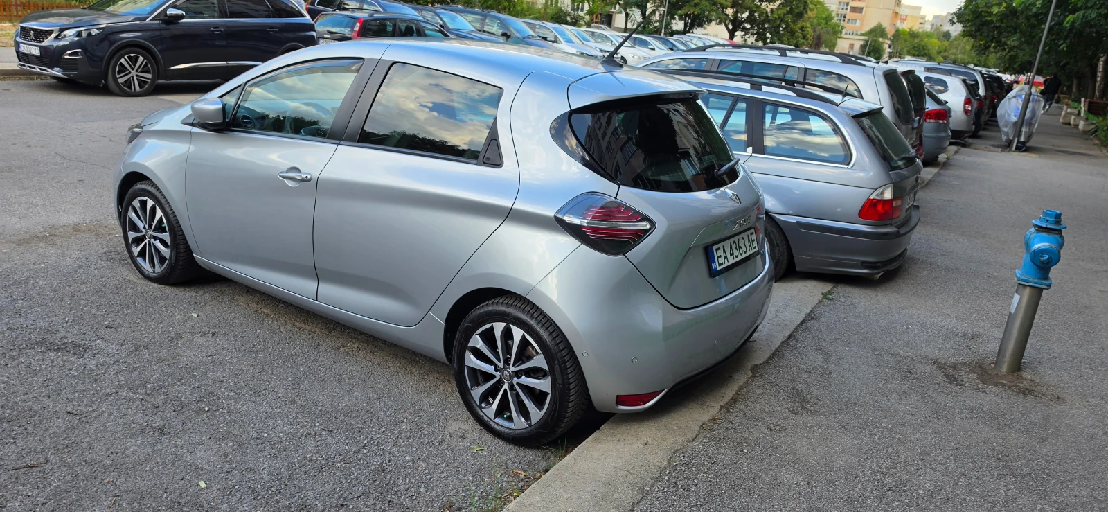 Renault Zoe R135, снимка 2 - Автомобили и джипове - 56462820