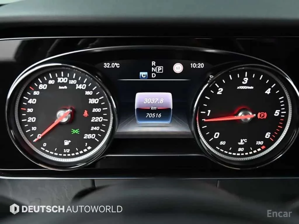 Mercedes-Benz E 220 * E220d 4MATIC Avantgarde * , снимка 8 - Автомобили и джипове - 56563900
