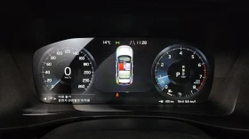 Volvo XC40 2018* R-DESIGN* DISTRONIK* DIGITAL* PANO* КРАЙНА Ц, снимка 7