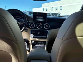 Mercedes-Benz GLA 250  * CARFAX * ОПЦИЯ ЗА ФИНАНСИРАНЕ, снимка 9
