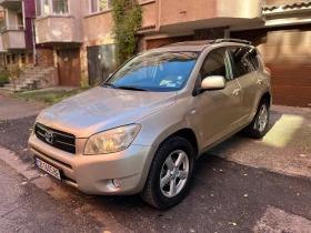 Toyota Rav4 2.2D4D Първи собственик, снимка 1