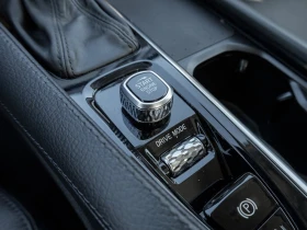 Volvo Xc90 T6 AWD Momentum 7-Seater HARMAN KARDON 20 WHEEL - 20950 € / 40974.64 лв. - 70894784 12