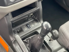 Mitsubishi Pajero 2.5TDi 4x4 - 5600 € / 10952.65 лв. - 20341835 12