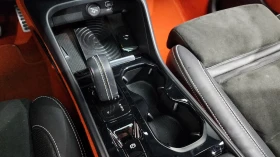 Volvo XC40 2018* R-DESIGN* DISTRONIK* DIGITAL* PANO* КРАЙНА Ц | Auto.bg — изображение 12