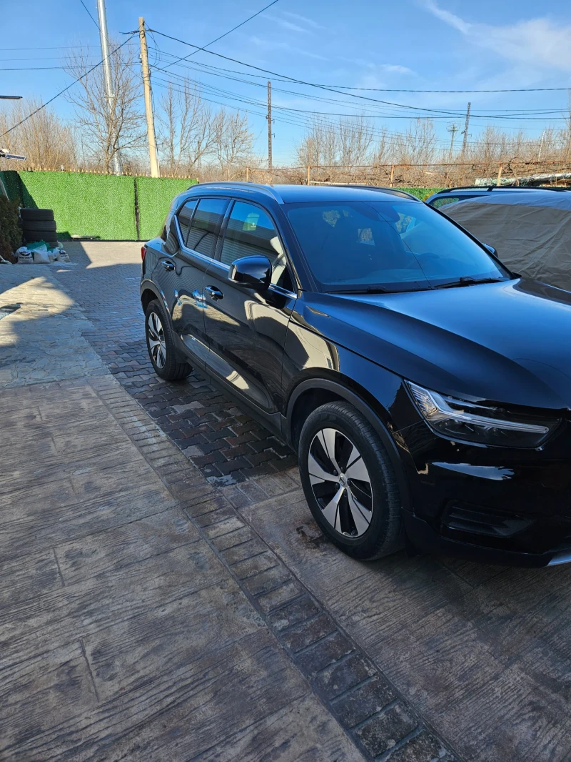 Volvo XC40  T5 plug-in хибрид, снимка 8 - Автомобили и джипове - 49553492