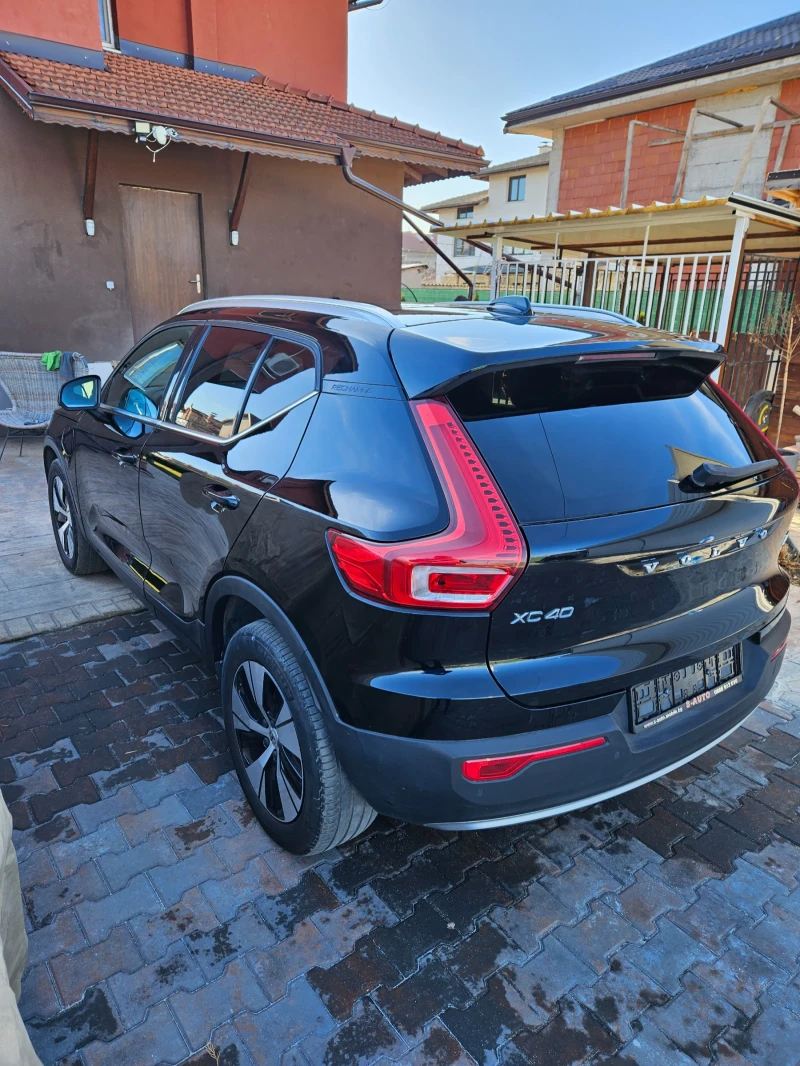 Volvo XC40  T5 plug-in хибрид, снимка 10 - Автомобили и джипове - 49553492