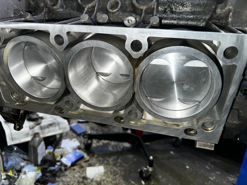 Mercedes-Benz ML 350 Бензин 4Matic   Отлично състояние!, снимка 8 - Автомобили и джипове - 52495552