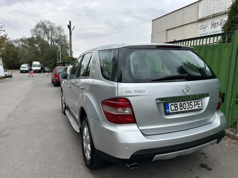 Mercedes-Benz ML 350 Бензин 4Matic   Отлично състояние!, снимка 4 - Автомобили и джипове - 52495552