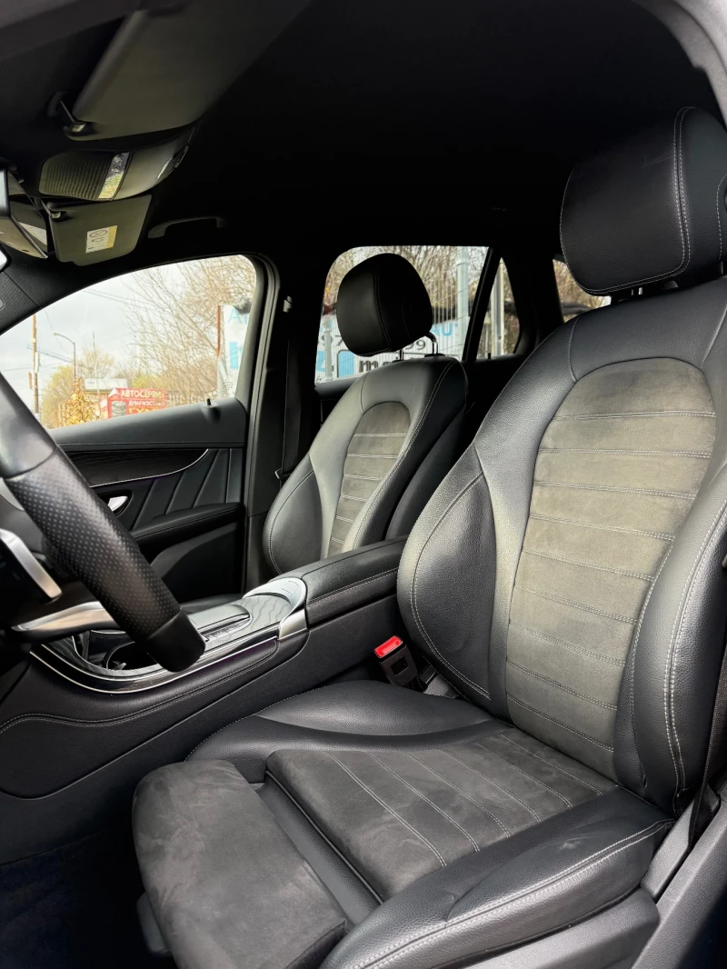 Mercedes-Benz GLC 400 AMG* DIGITAL* MULTIBEAM* BURMESTER, снимка 8 - Автомобили и джипове - 52751589